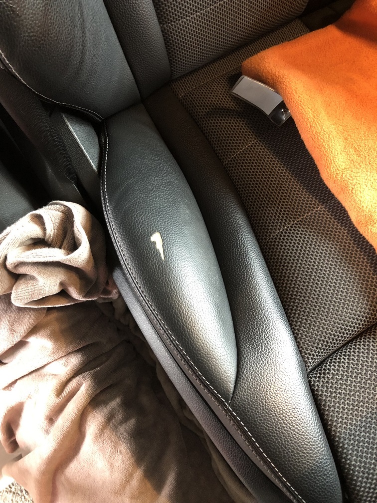 C180 レザーシートリペア 合皮 トータルリペア アイテック