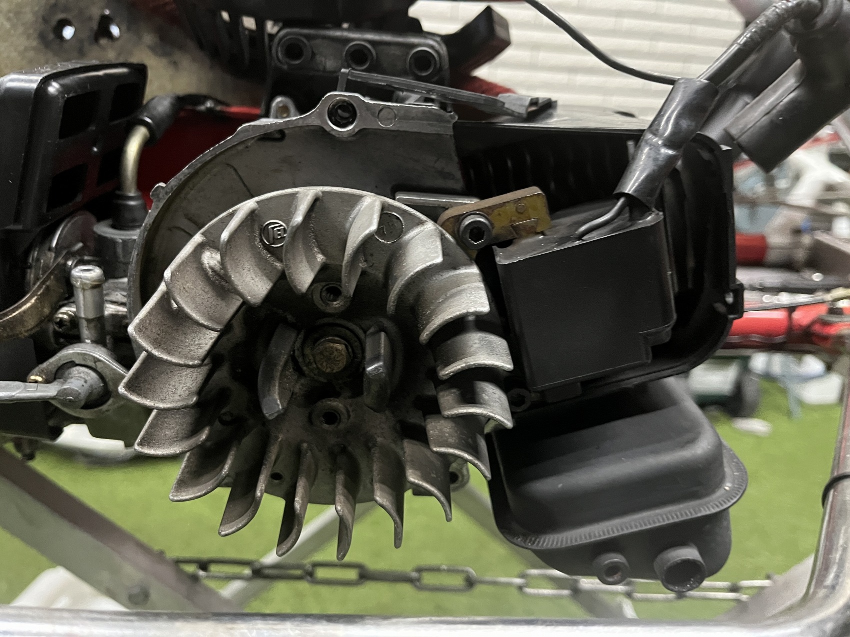 ロビンEC04・6番シリンダー ロビンEC04・6番シリンダー